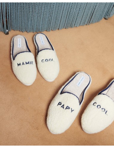 Le duo de chaussons Papy cool x Mamie cool en laine bouclette la livraison gratuite